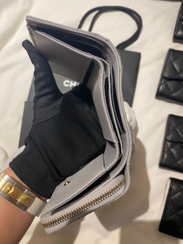 CHANEL 最新冰川灰三折L型零錢包短夾 淡金荔枝皮 buywithada,france,全球代購,歐洲,exquisite,quality goods,posh,fancy,luxurious