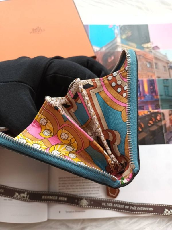 HERMES SILK IN COMPACT 絲巾短夾 EPSOM 牛仔藍白線 buywithada,france,全球代購,歐洲,exquisite,quality goods,posh,fancy,luxurious