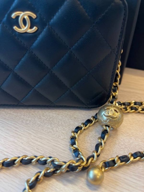 CHANEL 黑色金球盒子 buywithada,france,全球代購,歐洲,exquisite,quality goods,posh,fancy,luxurious