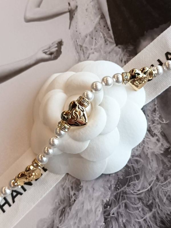CHANEL 3個金色愛心水鑽珍珠頸鏈 現貨 buywithada,france,全球代購,歐洲,exquisite,quality goods,posh,fancy,luxurious