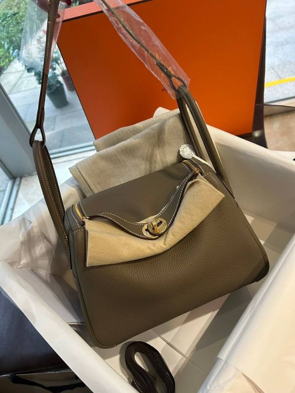 Hermes  lindy26 象灰金 buywithada,france,全球代購,歐洲,exquisite,quality goods,posh,fancy,luxurious