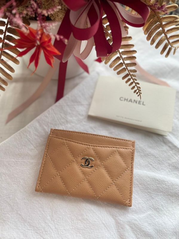 CHANEL 焦糖淡金卡夾 buywithada,france,全球代購,歐洲,exquisite,quality goods,posh,fancy,luxurious