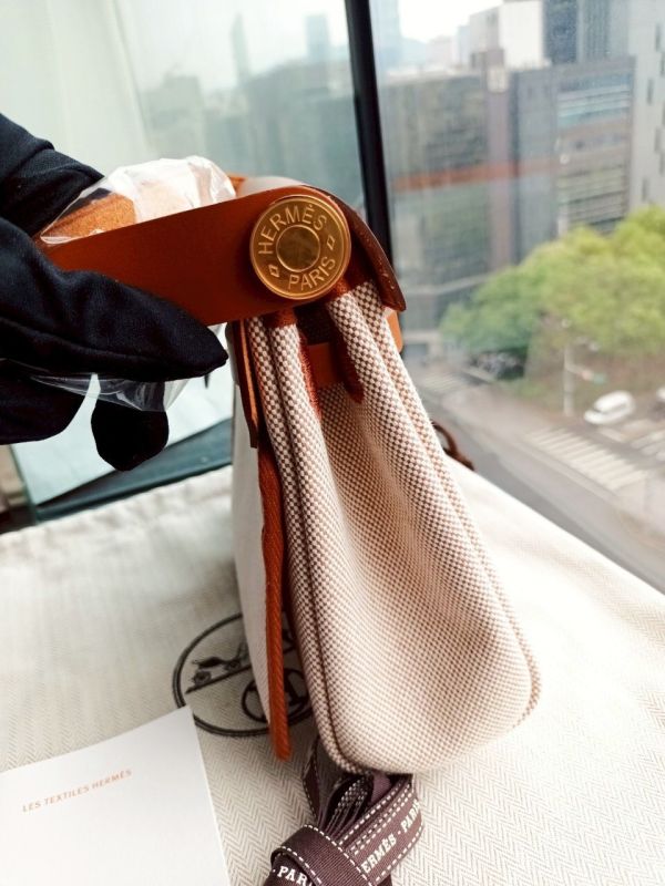 Hermès Mini Herbag 金棕金釦 buywithada,france,全球代購,歐洲,exquisite,quality goods,posh,fancy,luxurious
