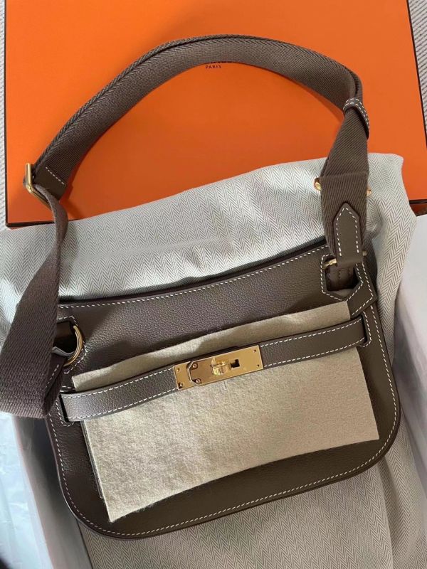 HERMES 吉普賽 MINI 大象灰 金釦 EC皮 在途 buywithada,france,全球代購,歐洲,exquisite,quality goods,posh,fancy,luxurious
