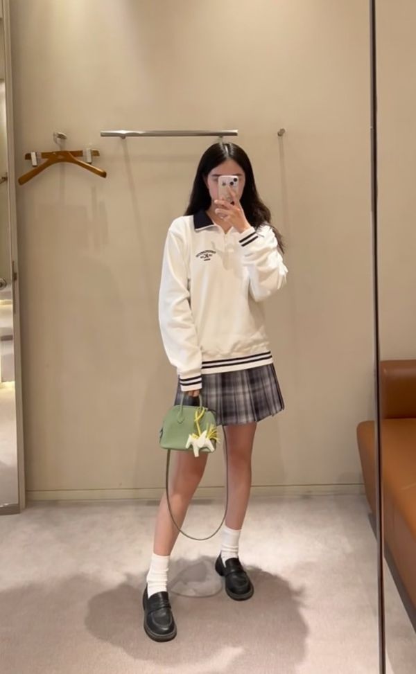 Hermès Mini bolide 牛油果綠銀釦 ec皮 buywithada,france,全球代購,歐洲,exquisite,quality goods,posh,fancy,luxurious