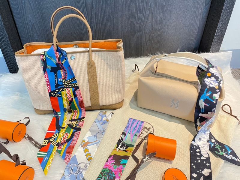 HERMES TWILLY buywithada,france,全球代購,歐洲,exquisite,quality goods,posh,fancy,luxurious