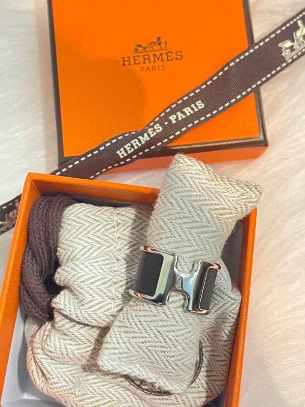 HERMES 最新olympe 戒指 黑銀 寬版 xs buywithada,france,全球代購,歐洲,exquisite,quality goods,posh,fancy,luxurious