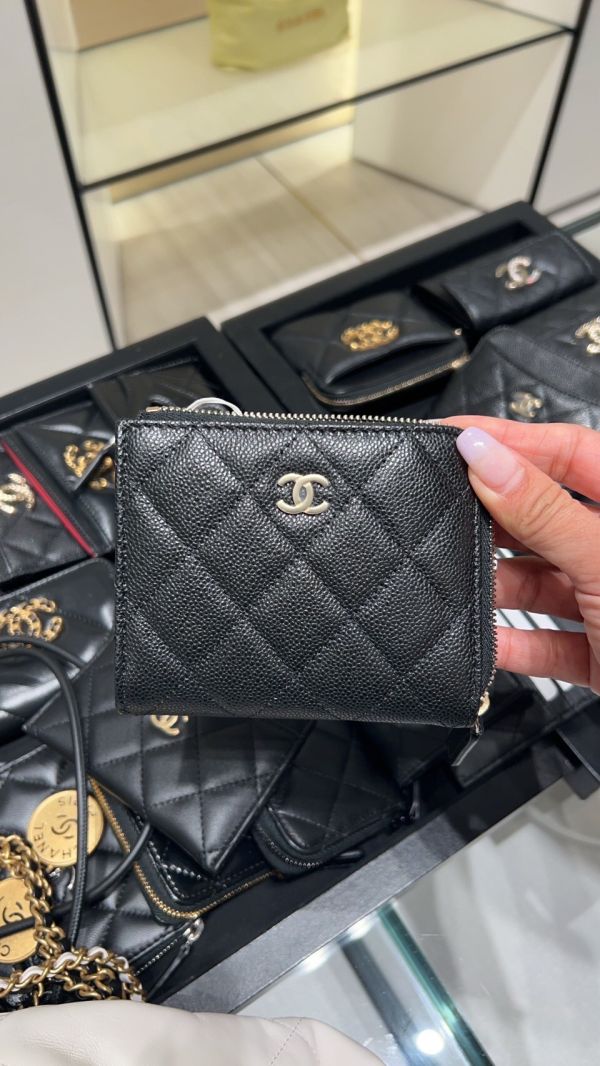 CHANEL 大L拉鍊卡包 黑荔枝金釦 buywithada,france,全球代購,歐洲,exquisite,quality goods,posh,fancy,luxurious