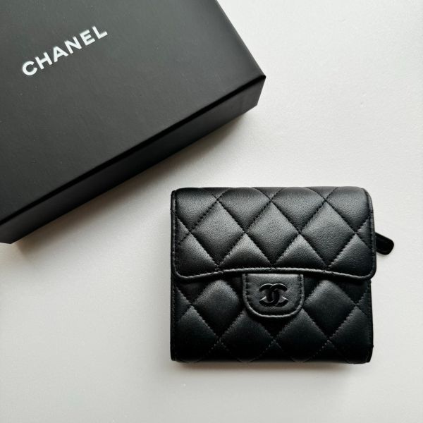 CHANEL SO BLACK 三折短夾 黑色黑釦 buywithada,france,全球代購,歐洲,exquisite,quality goods,posh,fancy,luxurious