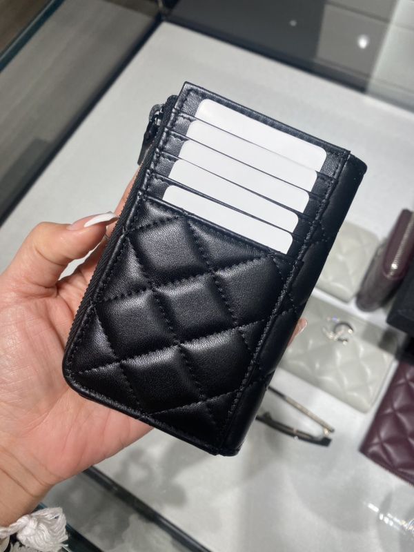 CHANEL so black 黑羊皮 L拉鍊零錢卡包 buywithada,france,全球代購,歐洲,exquisite,quality goods,posh,fancy,luxurious