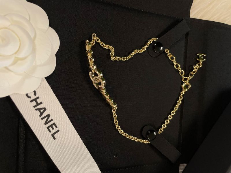 CHANEL 23 水鑽CC金色小愛心 頸鏈 buywithada,france,全球代購,歐洲,exquisite,quality goods,posh,fancy,luxurious