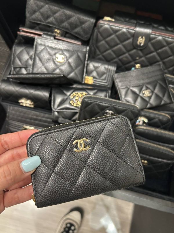 Chanel 25新款 對折ㄇ字拉鏈短夾 黑荔枝金釦 buywithada,france,全球代購,歐洲,exquisite,quality goods,posh,fancy,luxurious
