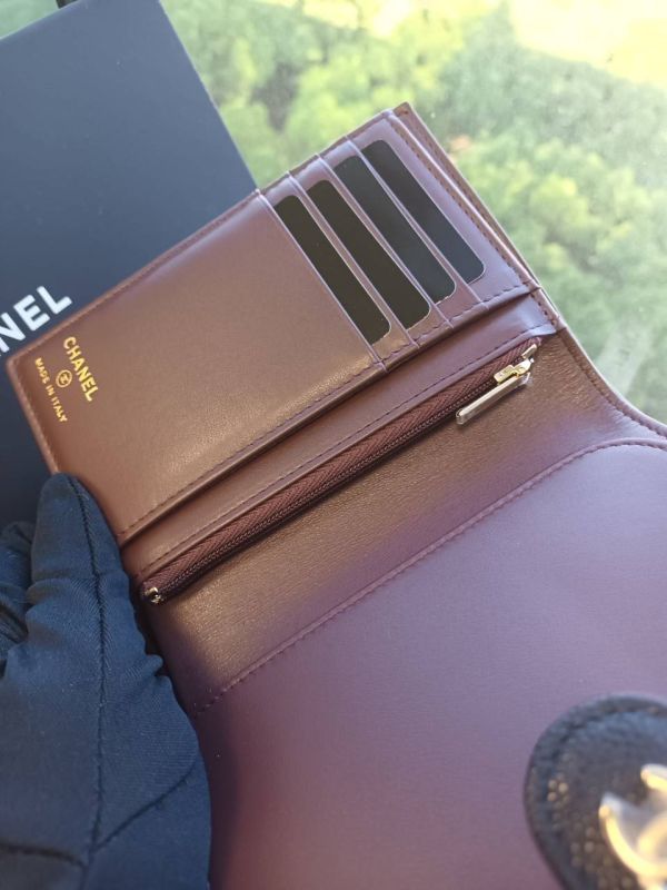 新鮮抵台 CHANEL 護照卡夾零錢包 黑荔枝金釦 buywithada,france,全球代購,歐洲,exquisite,quality goods,posh,fancy,luxurious