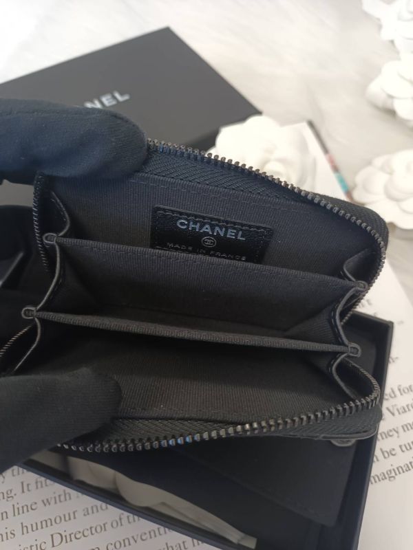 CHANEL so black 黑羊皮 ㄇ字零錢包 buywithada,france,全球代購,歐洲,exquisite,quality goods,posh,fancy,luxurious