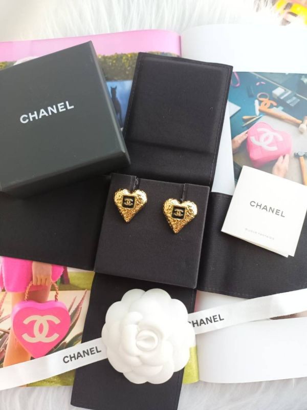 台灣現貨 CHANEL 23K 黑色金沙愛心耳針 大SIZE 2.5*2.8CM buywithada,france,全球代購,歐洲,exquisite,quality goods,posh,fancy,luxurious