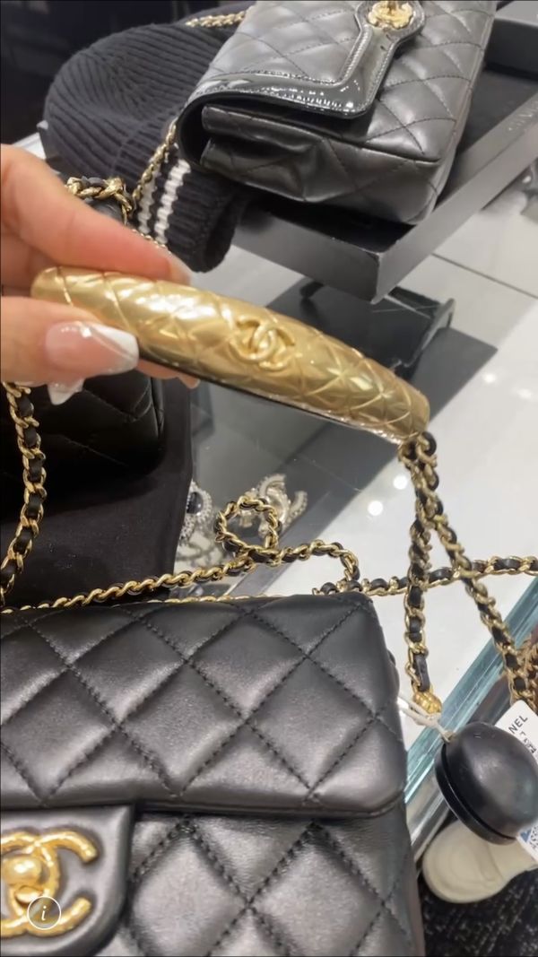 CHANEL 24B 最新款 金屬調節鏈包 MINI buywithada,france,全球代購,歐洲,exquisite,quality goods,posh,fancy,luxurious