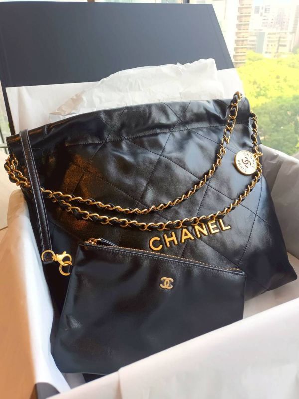 2025 新腰購証 全新全配CHANEL 22 BAG 黑金小號 台灣現貨 buywithada,france,全球代購,歐洲,exquisite,quality goods,posh,fancy,luxurious