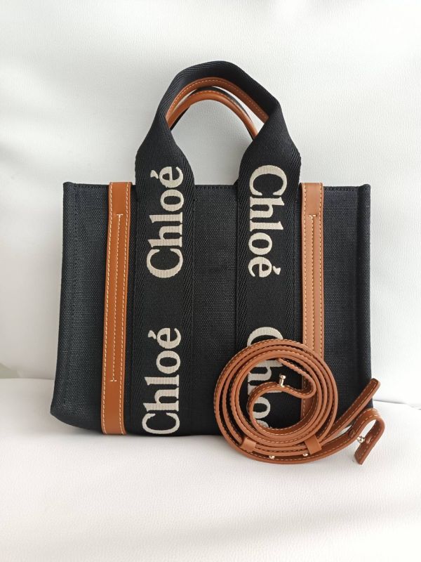 CHLOE SMALL WOODY TOTE BAG 黑色拚米色字 buywithada,france,全球代購,歐洲,exquisite,quality goods,posh,fancy,luxurious