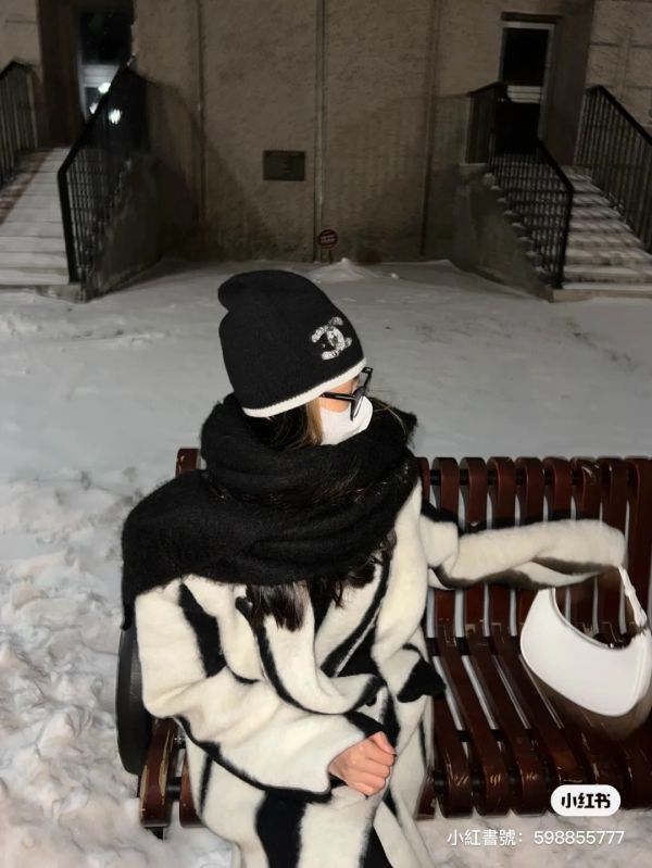CHANEL 23B 最新款黑色經典毛帽 CC LOGO buywithada,france,全球代購,歐洲,exquisite,quality goods,posh,fancy,luxurious