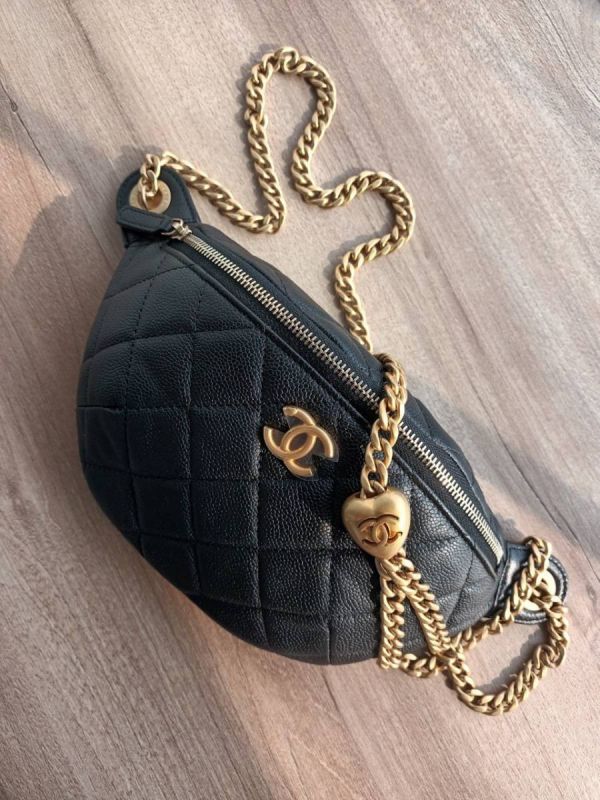 台灣現貨 CHANEL 24P 黑荔枝愛心調節釦 胸包/腰包 buywithada,france,全球代購,歐洲,exquisite,quality goods,posh,fancy,luxurious