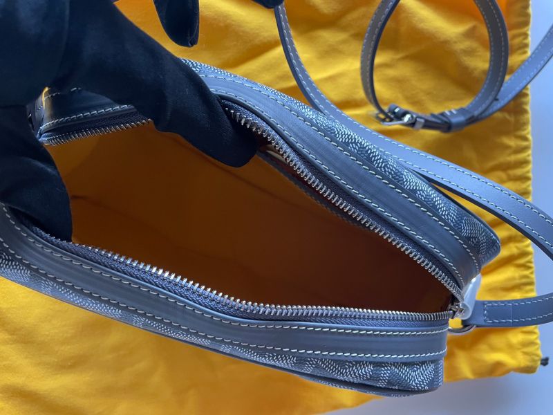 GOYARD 相機包 灰色 buywithada,france,全球代購,歐洲,exquisite,quality goods,posh,fancy,luxurious