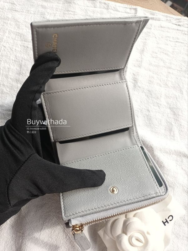 CHANEL 最新冰川灰三折L型零錢包短夾 淡金荔枝皮 buywithada,france,全球代購,歐洲,exquisite,quality goods,posh,fancy,luxurious