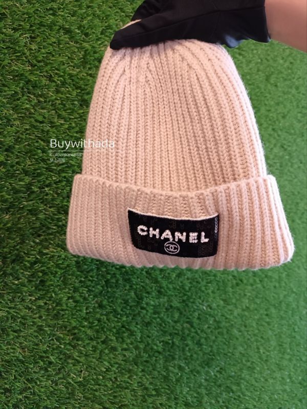 CHANEL 23K 最新款 亮片米色冷毛帽 buywithada,france,全球代購,歐洲,exquisite,quality goods,posh,fancy,luxurious