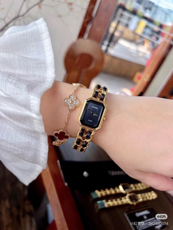 Chanel 經典方糖黑金手錶 buywithada,france,全球代購,歐洲,exquisite,quality goods,posh,fancy,luxurious