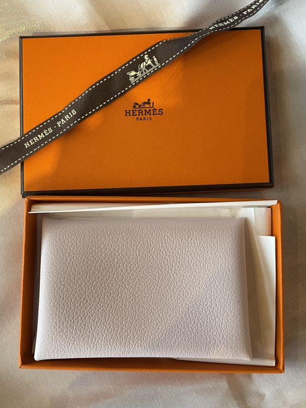 HERMES CALVI 夢幻紫 卡包 buywithada,france,全球代購,歐洲,exquisite,quality goods,posh,fancy,luxurious