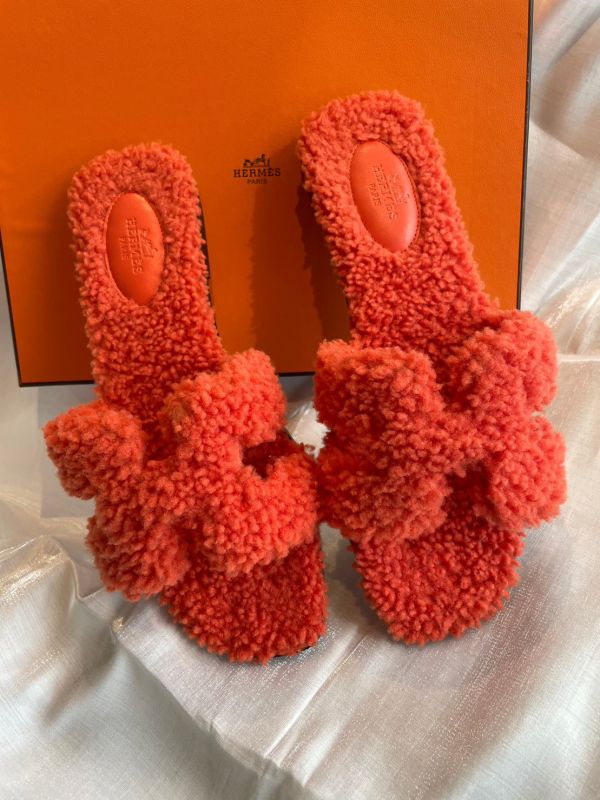 HERMES ORAN H 毛毛拖鞋 buywithada,france,全球代購,歐洲,exquisite,quality goods,posh,fancy,luxurious