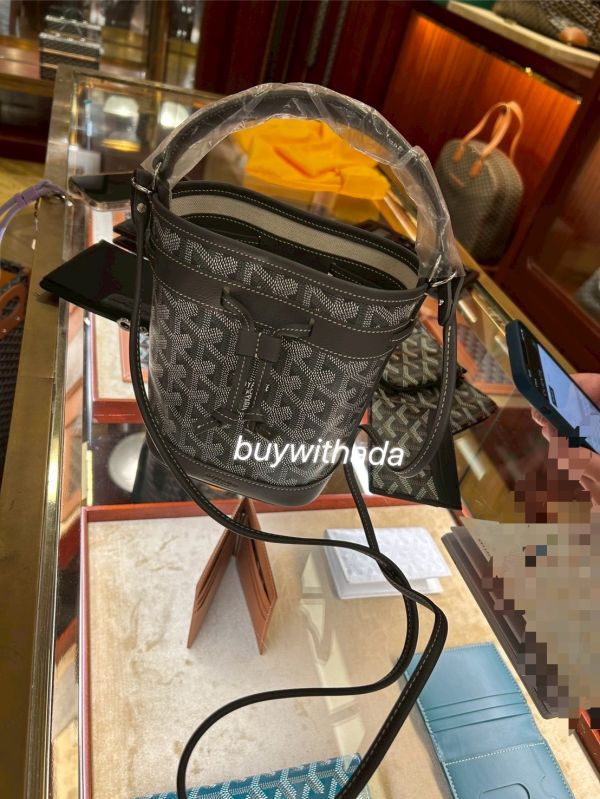 GOYARD 水桶包 MINI 灰色 buywithada,france,全球代購,歐洲,exquisite,quality goods,posh,fancy,luxurious