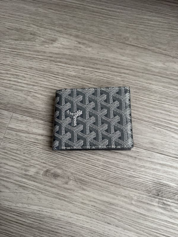 GOYARD 灰色 Victorie 八卡 短夾 buywithada,france,全球代購,歐洲,exquisite,quality goods,posh,fancy,luxurious