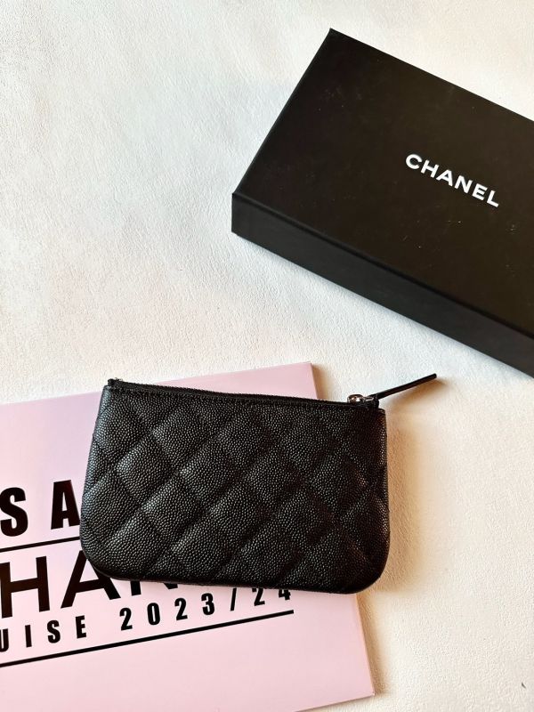 CHANEL 24C 白色19系列 ㄧ字錢包 buywithada,france,全球代購,歐洲,exquisite,quality goods,posh,fancy,luxurious