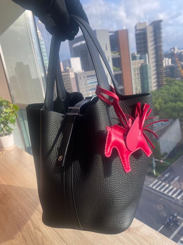 HERMES RODEO 佛朗明哥桃紅色 小飛馬 buywithada,france,全球代購,歐洲,exquisite,quality goods,posh,fancy,luxurious