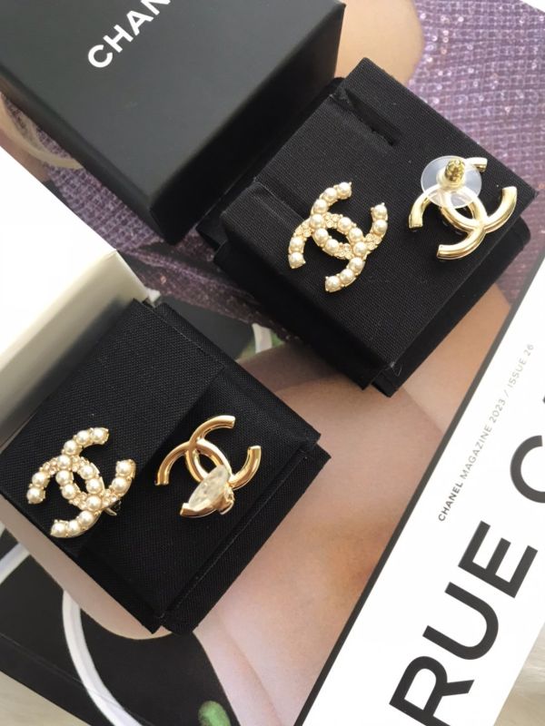 CHANEL 24A 手工坊珍珠水鑽  耳夾/耳針 buywithada,france,全球代購,歐洲,exquisite,quality goods,posh,fancy,luxurious