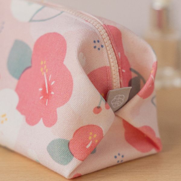 【朱槿-化妝包】大容量 / 收納包 Cosmetic bag 化妝包,小物袋,收納袋,隨身包袋,原創印花,朱槿,禮物,母親節禮物,生日禮物