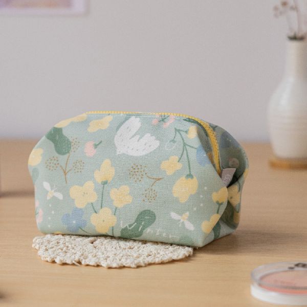【抹茶冬之嵐-化妝包】大容量 / 收納包 Cosmetic bag 化妝包,小物袋,收納袋,隨身包袋,原創印花,冬之嵐,禮物,母親節禮物,生日禮物
