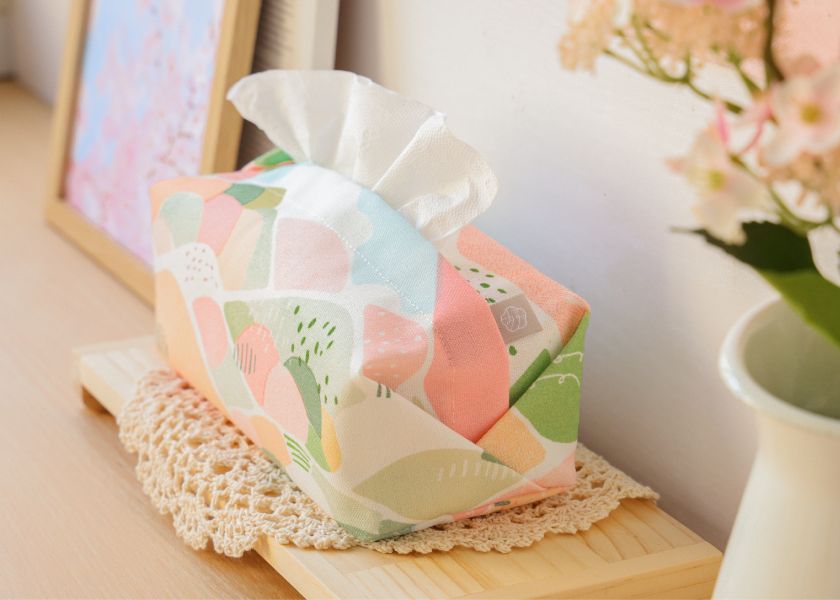 【春日郊遊-衛生紙套】桌上型 / 版型硬挺 Tissue cover 原創印花,禮物,生日禮物,家飾,裝飾,居家,佈置,森林,衛生紙套,交換禮物