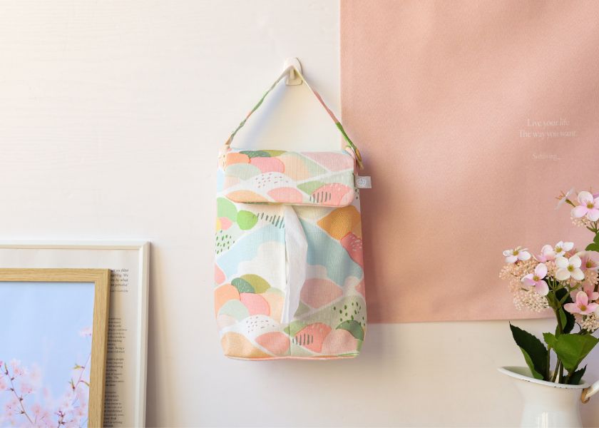 【春日郊遊-掛式衛生紙套】吊掛可拆 / 車用 / 露營 Hanging Tissue Cover 原創印花,禮物,生日禮物,家飾,裝飾,居家,佈置,森林,衛生紙套,交換禮物