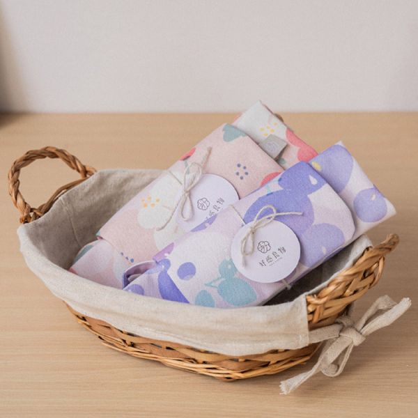 【朱槿-掛式衛生紙套】吊掛可拆 / 車用 / 露營 Hanging Tissue Cover 原創印花,禮物,生日禮物,家飾,裝飾,居家,佈置,朱槿,衛生紙套,交換禮物