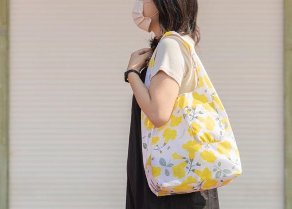 【花兔踏春-優雅寬底購物袋】環保提袋 / 可摺疊收納 Elegant Wide-Bottom Shopping Bag 購物袋,外出袋,原創印花,牽牛花,禮物,聖誕禮物,生日禮物,交換禮物