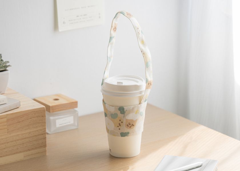 【珍奶花花-輕巧飲料袋】飲料杯套 / 輕巧收納 Beverage bag 交換禮物,旅行,環保,生日禮物,禮物,飲料袋
環保杯套,好收納,飲料提袋,杯套