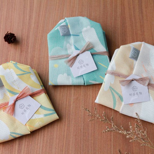 【芒花-湖藍-衛生紙套】桌上型 / 版型硬挺 Tissue cover 原創印花,禮物,生日禮物,家飾,裝飾,居家,佈置,芒草,衛生紙套,交換禮物