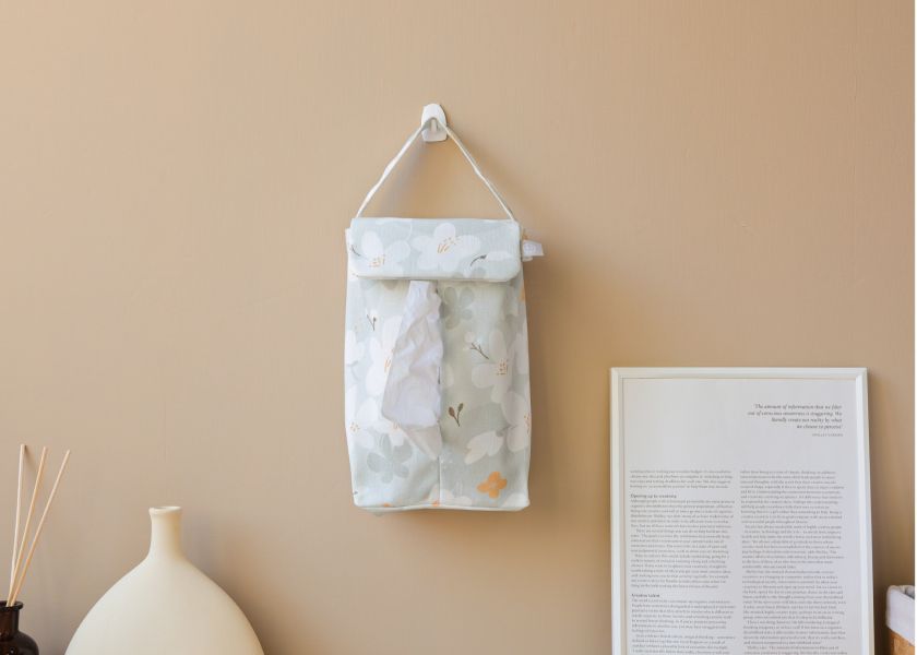 【油桐花-掛式衛生紙套】吊掛可拆 / 車用 / 露營 Hanging Tissue Cover 原創印花,禮物,生日禮物,家飾,裝飾,居家,佈置,森林,衛生紙套,交換禮物