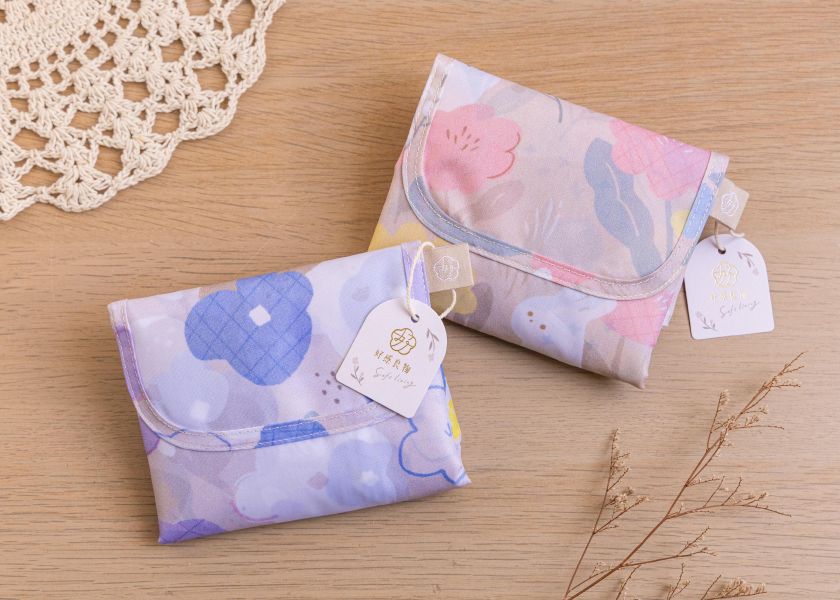 【花兔踏春-優雅寬底購物袋】環保提袋 / 可摺疊收納 Elegant Wide-Bottom Shopping Bag 購物袋,外出袋,原創印花,牽牛花,禮物,聖誕禮物,生日禮物,交換禮物