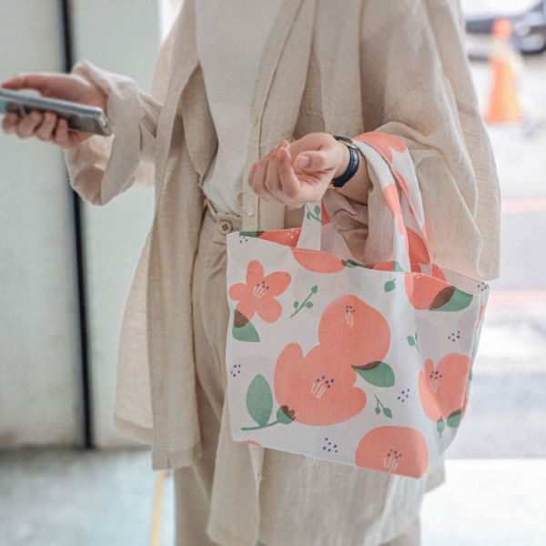 【木棉花-多變手提袋】束口包 / 小托特包 / 便當袋 Variable tote bag 購物袋,外出袋,原創印花,木棉花,禮物,聖誕禮物,生日禮物,交換禮物,手提袋,便當袋