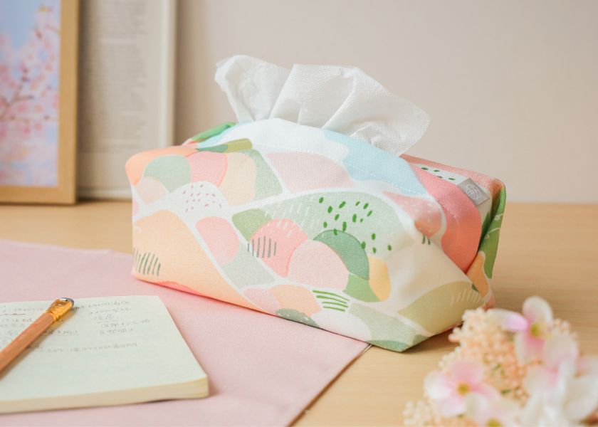 【春日郊遊-衛生紙套】桌上型 / 版型硬挺 Tissue cover 原創印花,禮物,生日禮物,家飾,裝飾,居家,佈置,森林,衛生紙套,交換禮物
