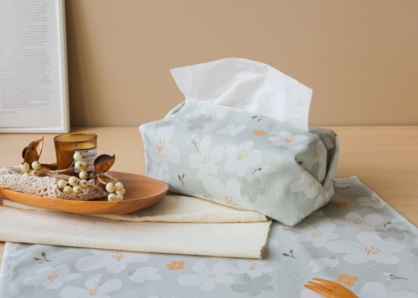 【油桐花-餐墊】防塵墊 / 辦公桌墊 原創印花,禮物,生日禮物,家飾,裝飾,居家,佈置,森林,餐墊,廚房佈置