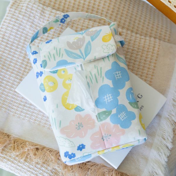 【花園走走-掛式衛生紙套】吊掛可拆 / 車用 / 露營 Hanging Tissue Cover 原創印花,禮物,生日禮物,家飾,裝飾,居家,佈置,花卉,衛生紙套,交換禮物