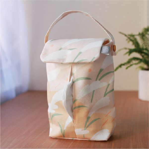 【芒花-豆粉-掛式衛生紙套】吊掛可拆 / 車用 / 露營 Hanging Tissue Cover 原創印花,禮物,生日禮物,家飾,裝飾,居家,佈置,芒草,衛生紙套,交換禮物